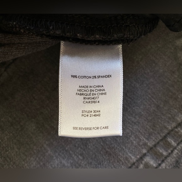 CAbiđź‘–Super Skinny Perfect Stretch Skinny Jeans SZ 4 in Faded Black #3044 - Picture 5 of 15